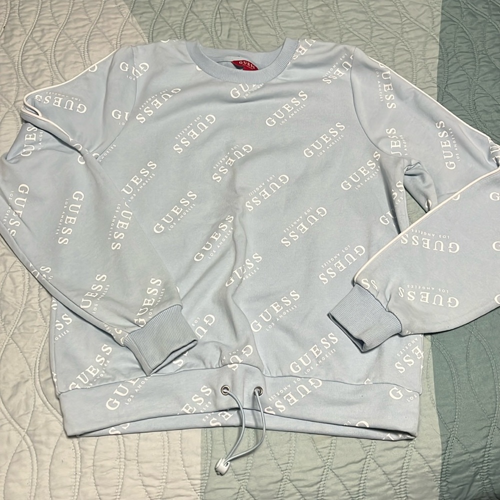 Blue crewneck